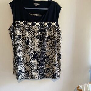 Black and White Sleeveless Top
